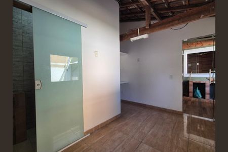 Casa de condomínio para alugar com 182m², 4 quartos e 3 vagas Casa de condomínio para alugar com 182m², 4 quartos e 3 vagasQuarto de Serviço