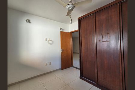 Casa de condomínio para alugar com 182m², 4 quartos e 3 vagas Casa de condomínio para alugar com 182m², 4 quartos e 3 vagasQuarto