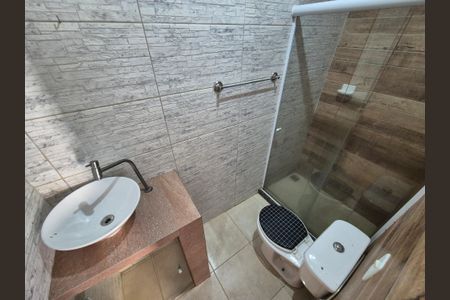 Casa de condomínio para alugar com 182m², 4 quartos e 3 vagas Casa de condomínio para alugar com 182m², 4 quartos e 3 vagasBanheiro de serviço