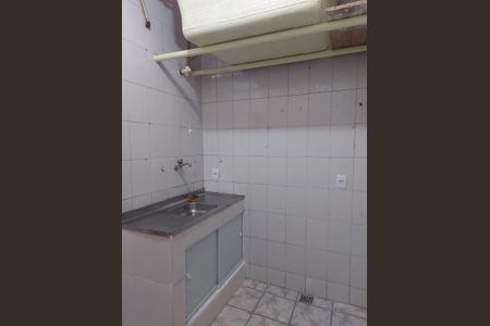 Cozinha de kitnet/studio para alugar com 1 quarto, 21m² em Centro, Niterói