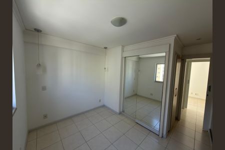 Apartamento para alugar com 58m², 2 quartos e 1 vagaQuarto 02