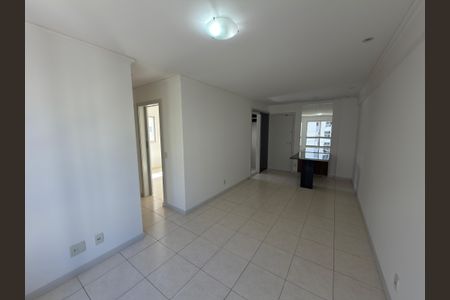 Apartamento para alugar com 58m², 2 quartos e 1 vagaSala