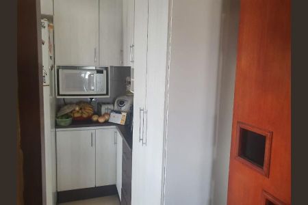Apartamento à venda com 69m², 2 quartos e 1 vagaFoto 01