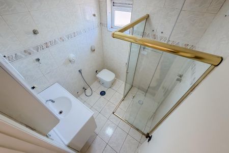 Apartamento à venda com 140m², 3 quartos e 2 vagas Apartamento à venda com 140m², 3 quartos e 2 vagasBanheiro da Suíte