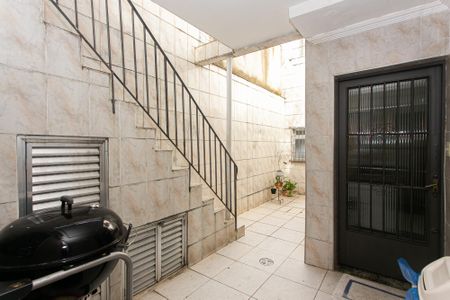 Casa à venda com 144m², 3 quartos e 3 vagasQuintal / Área de Serviço