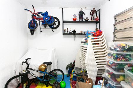 Casa à venda com 144m², 3 quartos e 3 vagasQuarto de Serviço