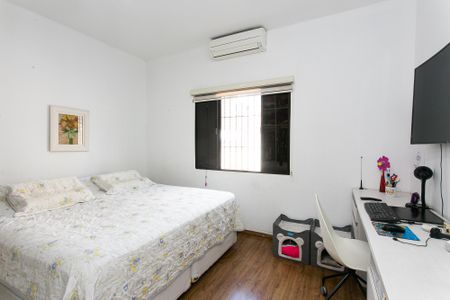 Casa à venda com 144m², 3 quartos e 3 vagasQuarto 2