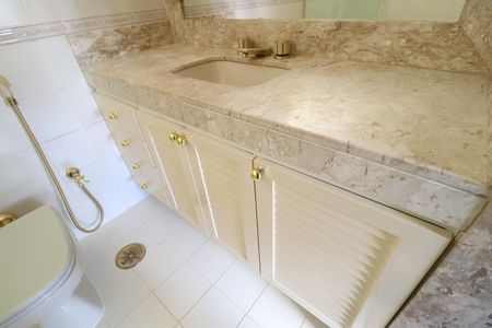 Apartamento para alugar com 40m², 1 quarto e sem vagaBanheiro da Suíte