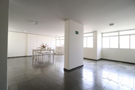 Apartamento para alugar com 40m², 1 quarto e sem vagaÁrea comum - Salão de festas