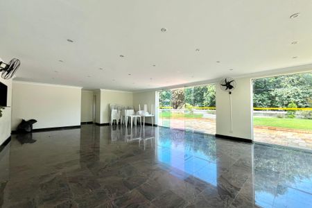 Apartamento para alugar com 109m², 2 quartos e 1 vaga Apartamento para alugar com 109m², 2 quartos e 1 vagaÁrea comum - Salão de festas