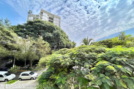 Apartamento para alugar com 109m², 2 quartos e 1 vaga Apartamento para alugar com 109m², 2 quartos e 1 vagaVista do Quarto 2