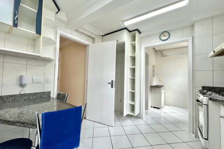 Apartamento para alugar com 109m², 2 quartos e 1 vaga Apartamento para alugar com 109m², 2 quartos e 1 vagaCozinha