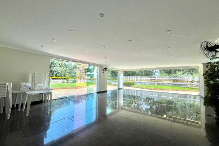 Apartamento para alugar com 109m², 2 quartos e 1 vaga Apartamento para alugar com 109m², 2 quartos e 1 vagaÁrea comum - Salão de festas