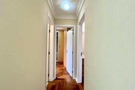 Apartamento para alugar com 109m², 2 quartos e 1 vaga Apartamento para alugar com 109m², 2 quartos e 1 vagaCorredor