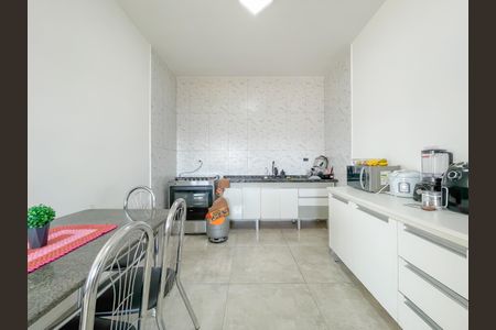 Casa para alugar com 173m², 3 quartos e 1 vagaCozinha