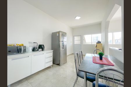 Casa para alugar com 173m², 3 quartos e 1 vagaCozinha