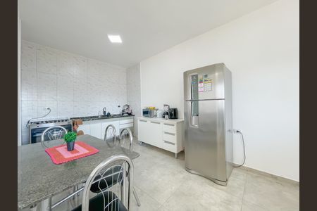 Casa para alugar com 173m², 3 quartos e 1 vagaCozinha