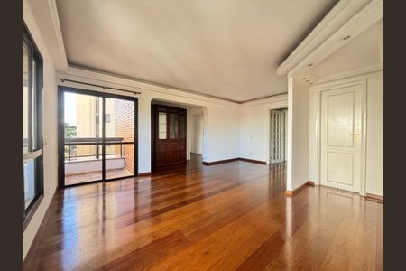 Apartamento à venda com 104m², 3 quartos e 2 vagas Apartamento à venda com 104m², 3 quartos e 2 vagasSala