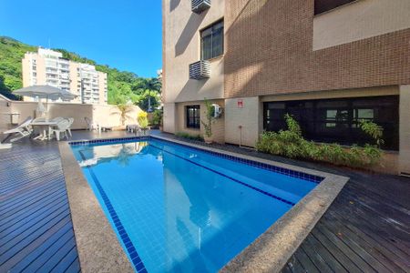 Apartamento à venda com 240m², 2 quartos e 1 vagaÁrea comum