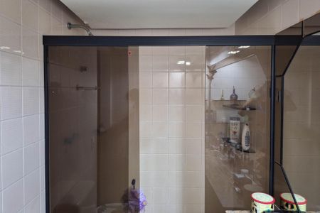 Apartamento à venda com 240m², 2 quartos e 1 vagaBanheiro da Suíte