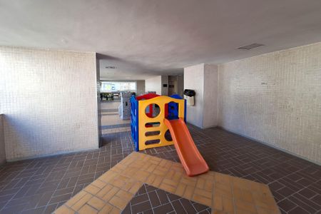 Apartamento à venda com 240m², 2 quartos e 1 vagaÁrea comum