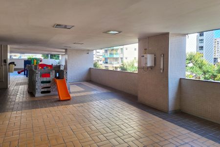 Apartamento à venda com 240m², 2 quartos e 1 vagaÁrea comum