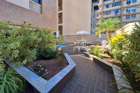 Apartamento à venda com 240m², 2 quartos e 1 vagaÁrea comum