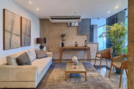 Apartamento à venda com 240m², 2 quartos e 1 vagaÁrea comum