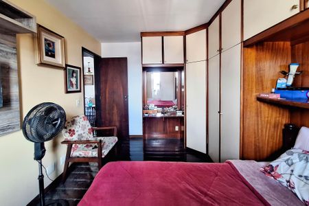 Apartamento à venda com 240m², 2 quartos e 1 vagaSuite