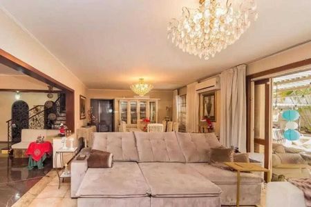 Casa para alugar com 374m², 3 quartos e 4 vagas Casa para alugar com 374m², 3 quartos e 4 vagasSala