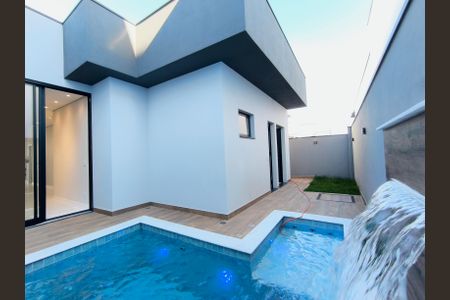 Casa de condomínio para alugar com 160m², 3 quartos e 4 vagas Casa de condomínio para alugar com 160m², 3 quartos e 4 vagasQuintal