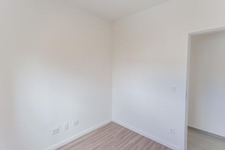 Apartamento à venda com 75m², 3 quartos e 2 vagasQuarto 2