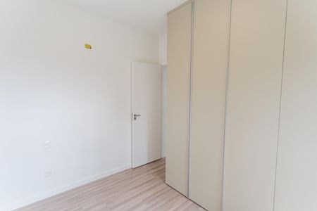 Apartamento à venda com 75m², 3 quartos e 2 vagasQuarto 3