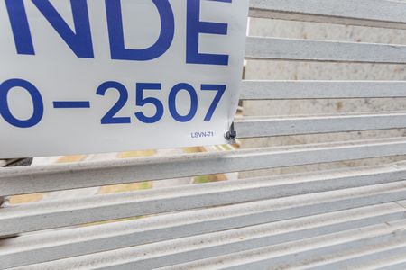 Apartamento à venda com 75m², 3 quartos e 2 vagasPlaquinha Instalada