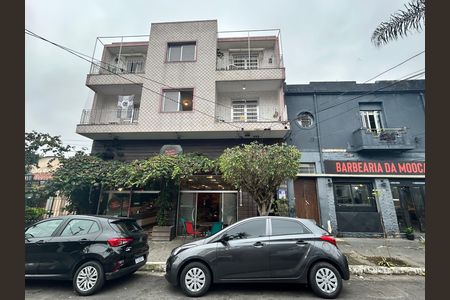 Casa para alugar com 72m², 3 quartos e sem vaga Casa para alugar com 72m², 3 quartos e sem vagaFachada