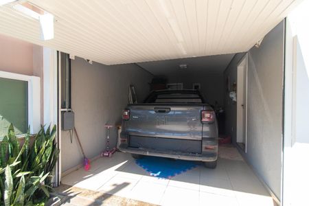 Casa à venda com 250m², 3 quartos e 2 vagasGaragem