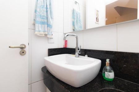 Casa à venda com 250m², 3 quartos e 2 vagasLavabo