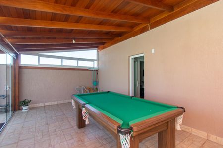 Casa à venda com 250m², 3 quartos e 2 vagasTerraço