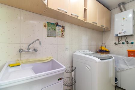 Casa à venda com 250m², 3 quartos e 2 vagasCozinha e Área de Serviço