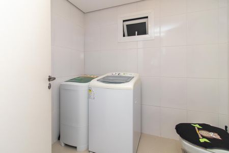 Casa à venda com 250m², 3 quartos e 2 vagasBanheiro Social