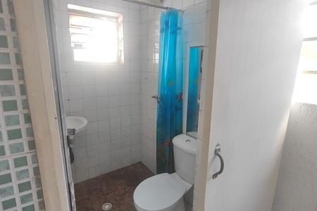 Casa à venda com 363m², 4 quartos e 2 vagasBanheiro 4