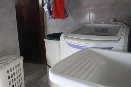 Casa à venda com 363m², 4 quartos e 2 vagasÁrea de Serviço 1