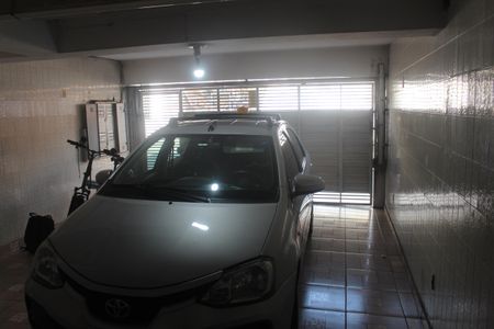 Casa à venda com 363m², 4 quartos e 2 vagasGaragem