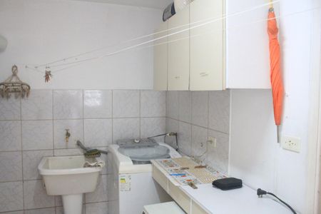 Casa à venda com 363m², 4 quartos e 2 vagasÁrea de Serviço 2
