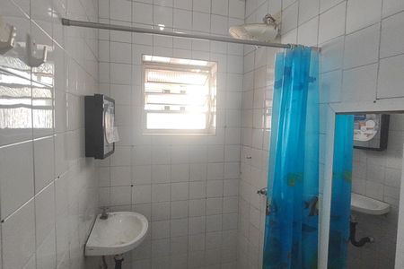 Casa à venda com 363m², 4 quartos e 2 vagasBanheiro 4