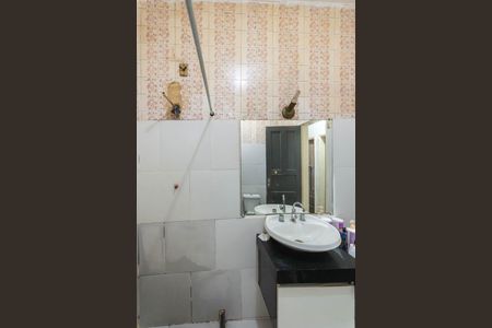Apartamento à venda com 83m², 3 quartos e sem vagaBanheiro