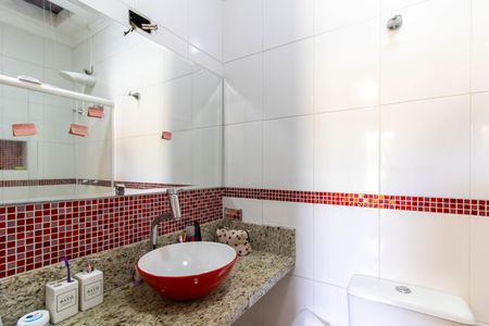 Casa à venda com 370m², 5 quartos e 8 vagasSuíte 2