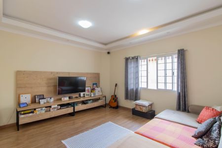 Casa à venda com 370m², 5 quartos e 8 vagasSala de Tv