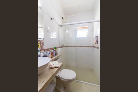 Casa à venda com 370m², 5 quartos e 8 vagasBanheiro