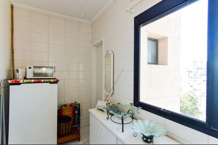 Apartamento à venda com 108m², 3 quartos e 2 vagasÁrea de Serviço
